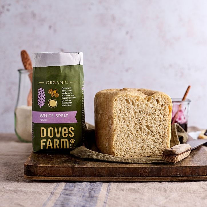 Doves Farm Organic Wholemeal Rye Flour 1kg