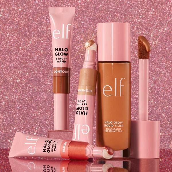 e.l.f. Halo Glow Highlight Beauty Wand Champagne Campaign