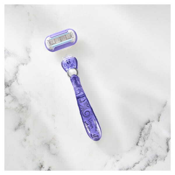 Venus Deluxe Smooth Swirl Razor - 3 Blades