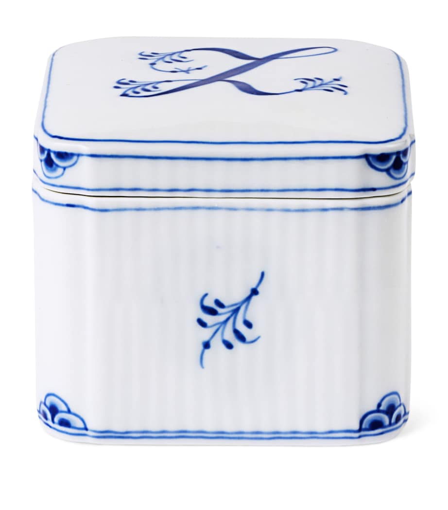 Royal Copenhagen Alphabet bonbonniere small porcelain box, UK version