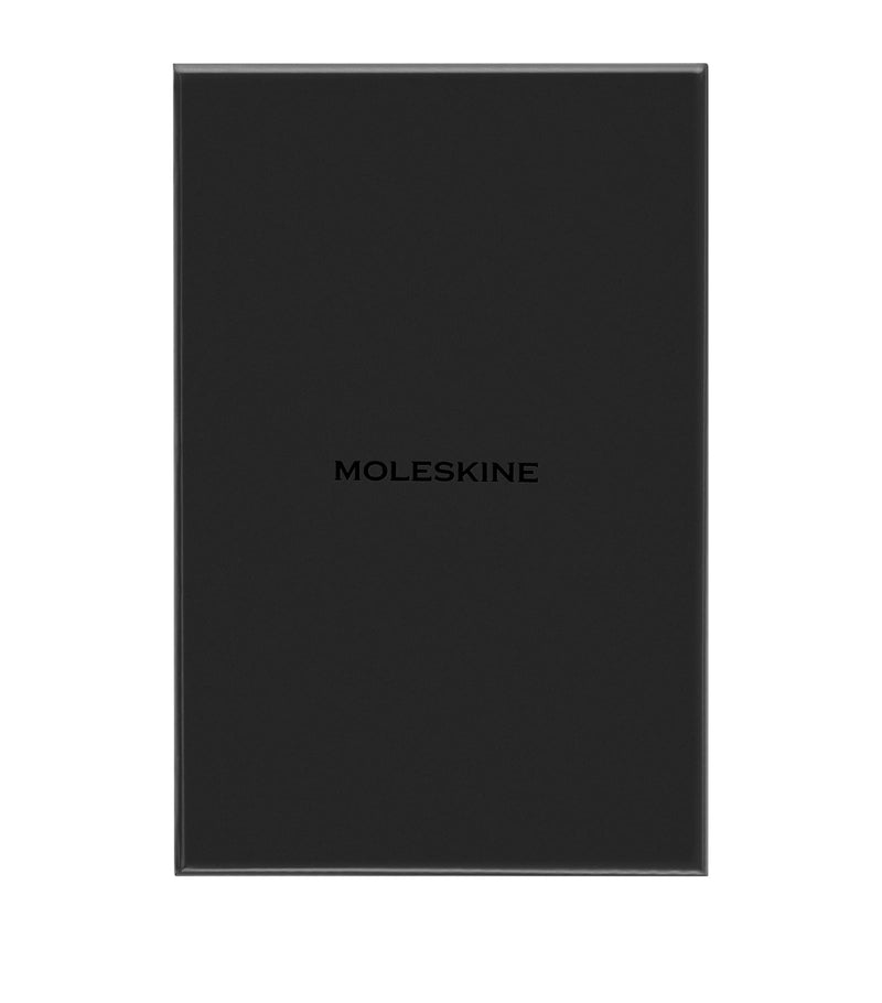 Moleskine silk undated planner 21cm x 13cm, imported from the UK