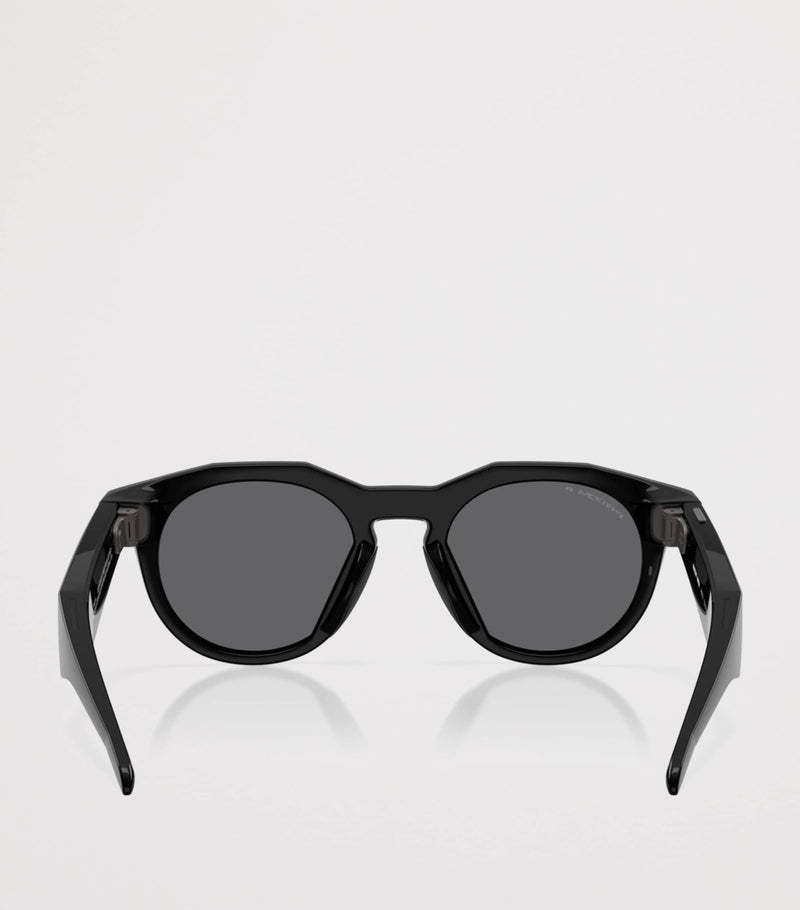 Oakley Meta AI HSTN sunglasses (British brand)