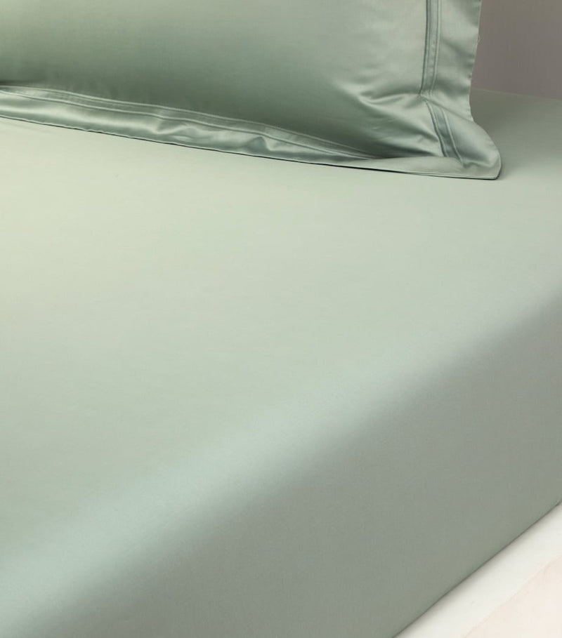 Yves Delorme Triomphe King Fitted Sheet 150cm x 200cm (British brand)