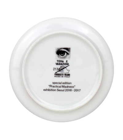 حامل ديكور Fornasetti Tema e Variazioni N.213 من Harrods - اشترِ عبر الإنترنت من McGrocer