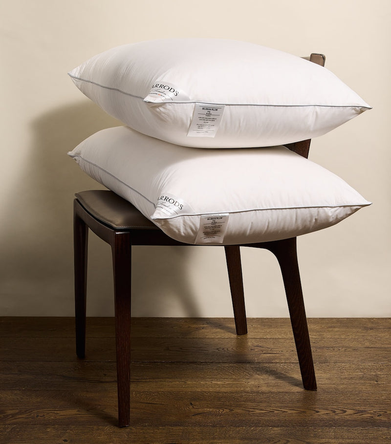 Harrods of London Belgravia down-filled pillow 50cm x 90cm, UK version
