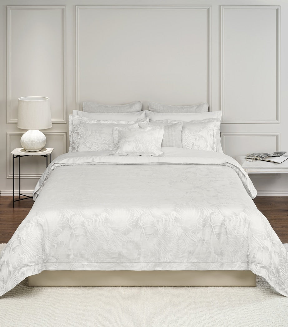 Amalia cotton-silk Copacabana Oxford pillowcases 50cm x 75cm - British product