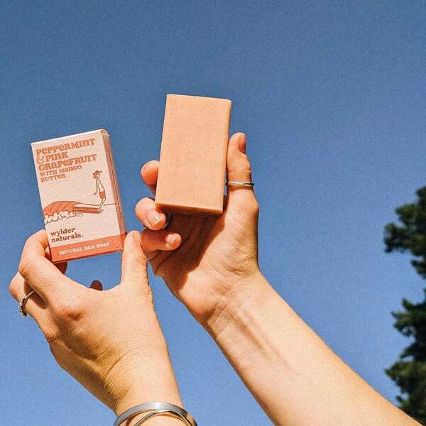 Wylder Naturals peppermint grapefruit soap bar mango butter 120g (British brand)