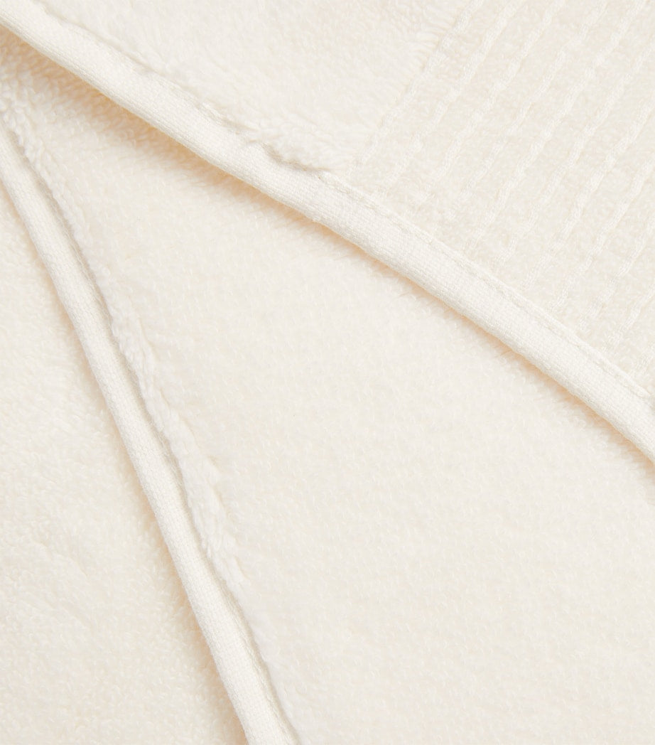 Harrods of London organic cotton bath towel 70cm x 140cm - British product