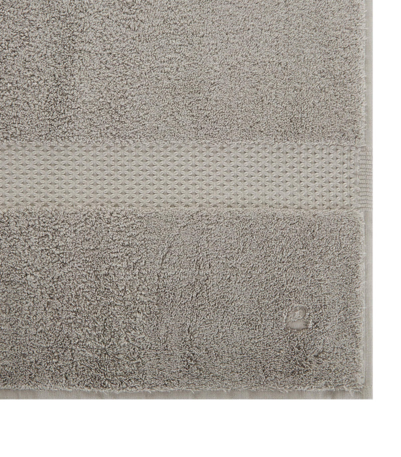 Yves Delorme Étoile hand towel 55cm x 100cm (British brand)