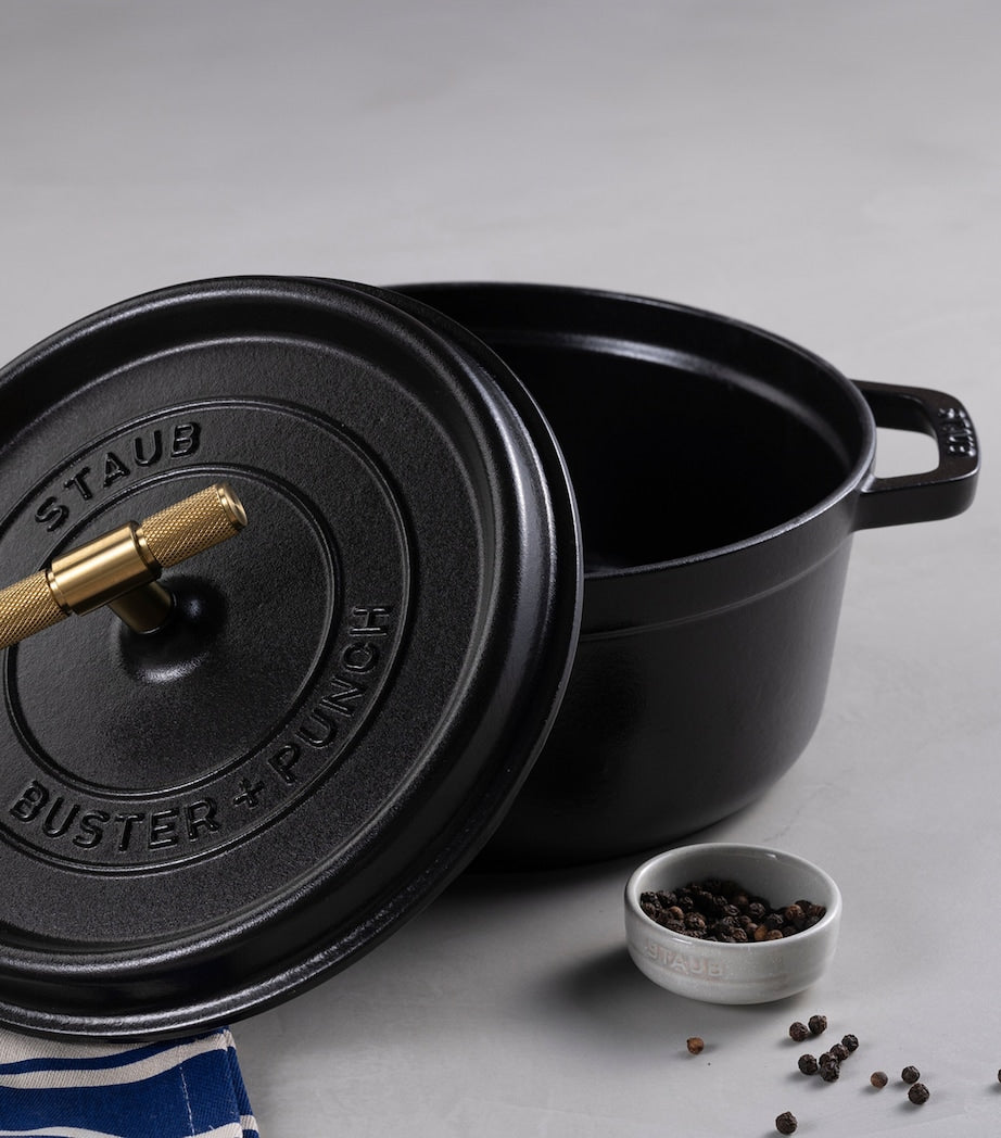 Staub cocotte with brass knob 24cm - British product
