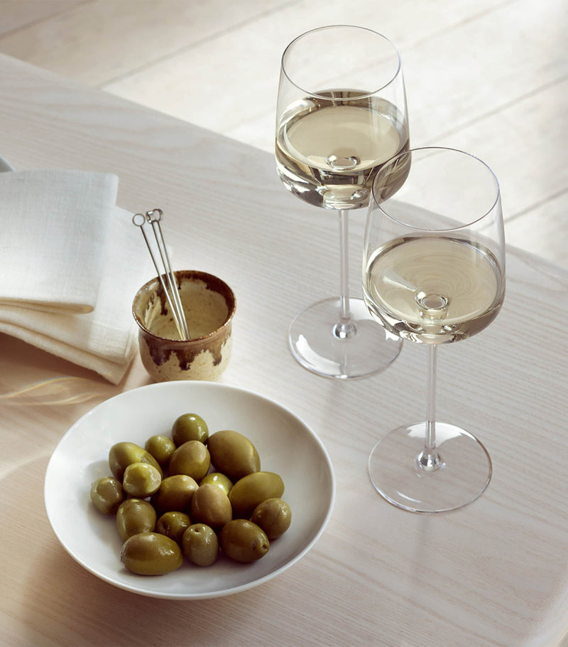 LSA International Metropolitan white wine glasses set of 4 350ml, UK version
