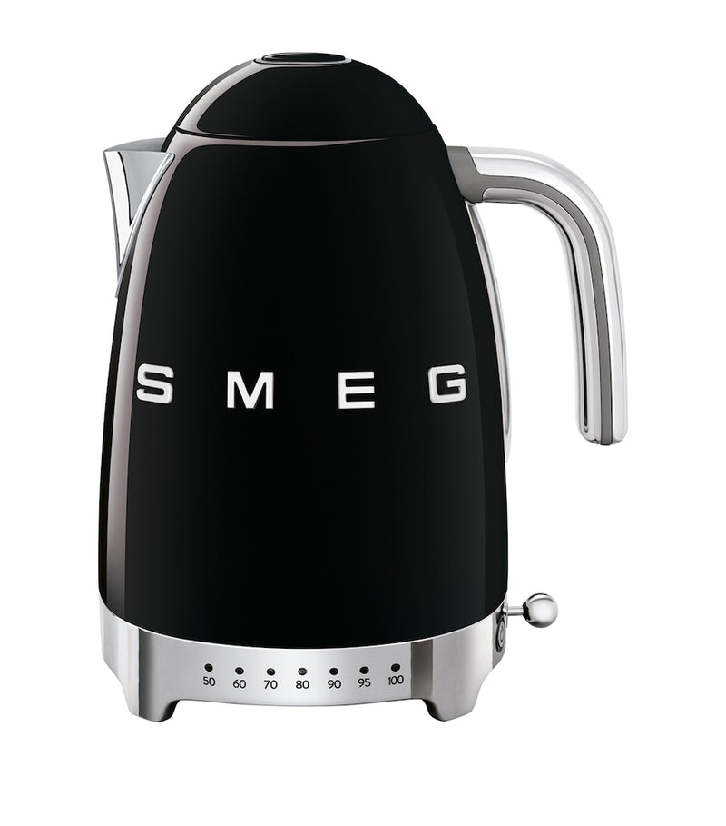 Smeg variable temperature control kettle in '50s style (British brand)