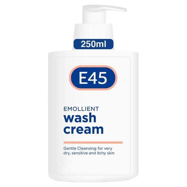 E45 Emollient Wash Cream gentle cleansing for very dry skin Pump   250ml