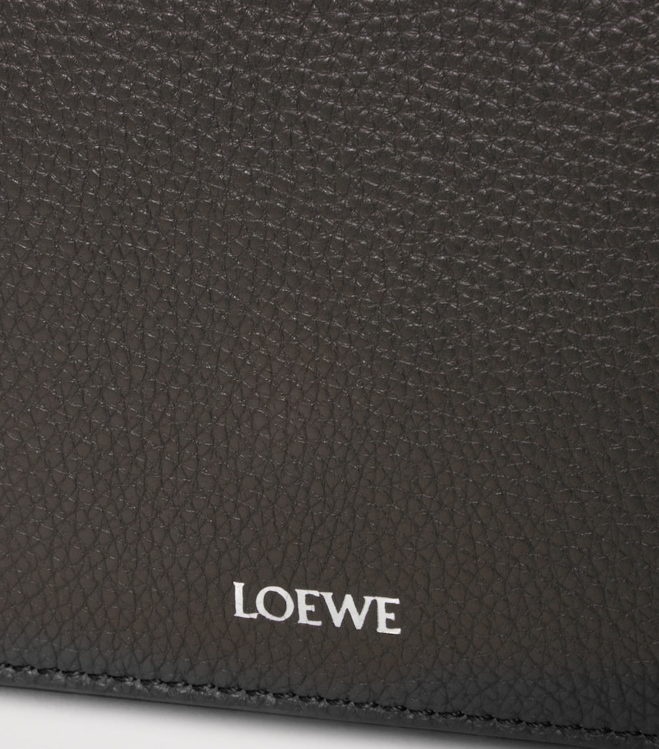 LOEWE Pebble leather messenger bag medium size (British brand)