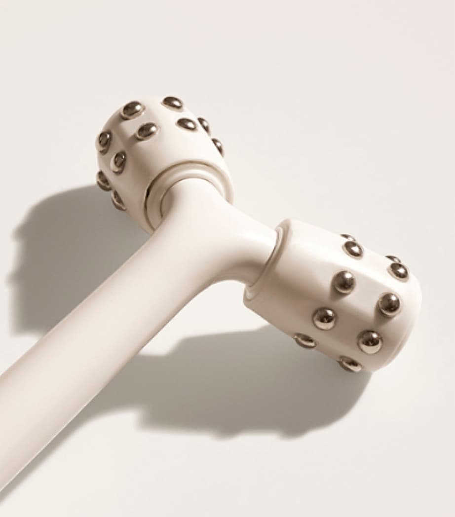 myBlend myLIFTINGroller facial lifting device, imported from the UK