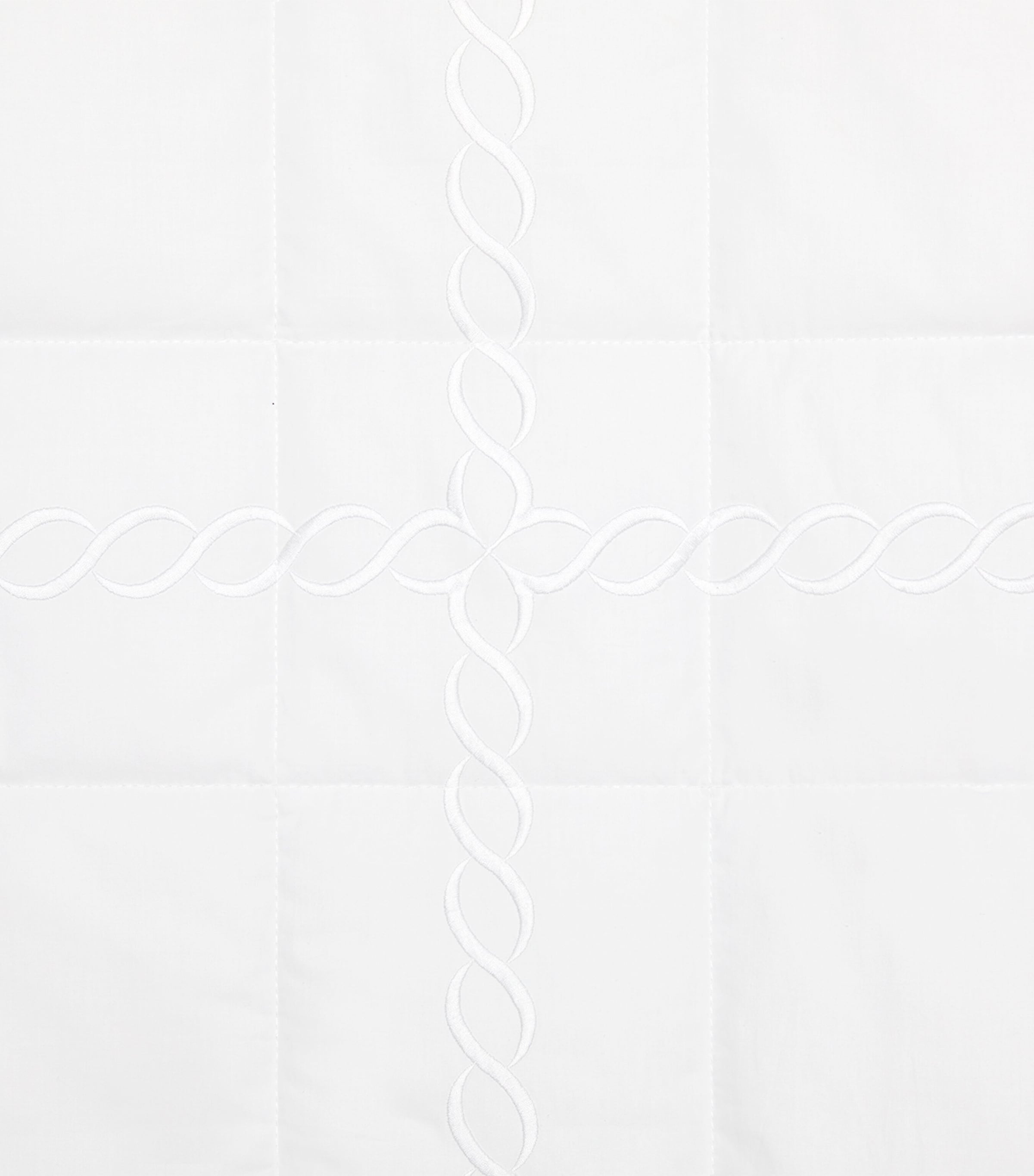 Pratesi Super King Bedspread 290cm x 260cm, imported from the UK