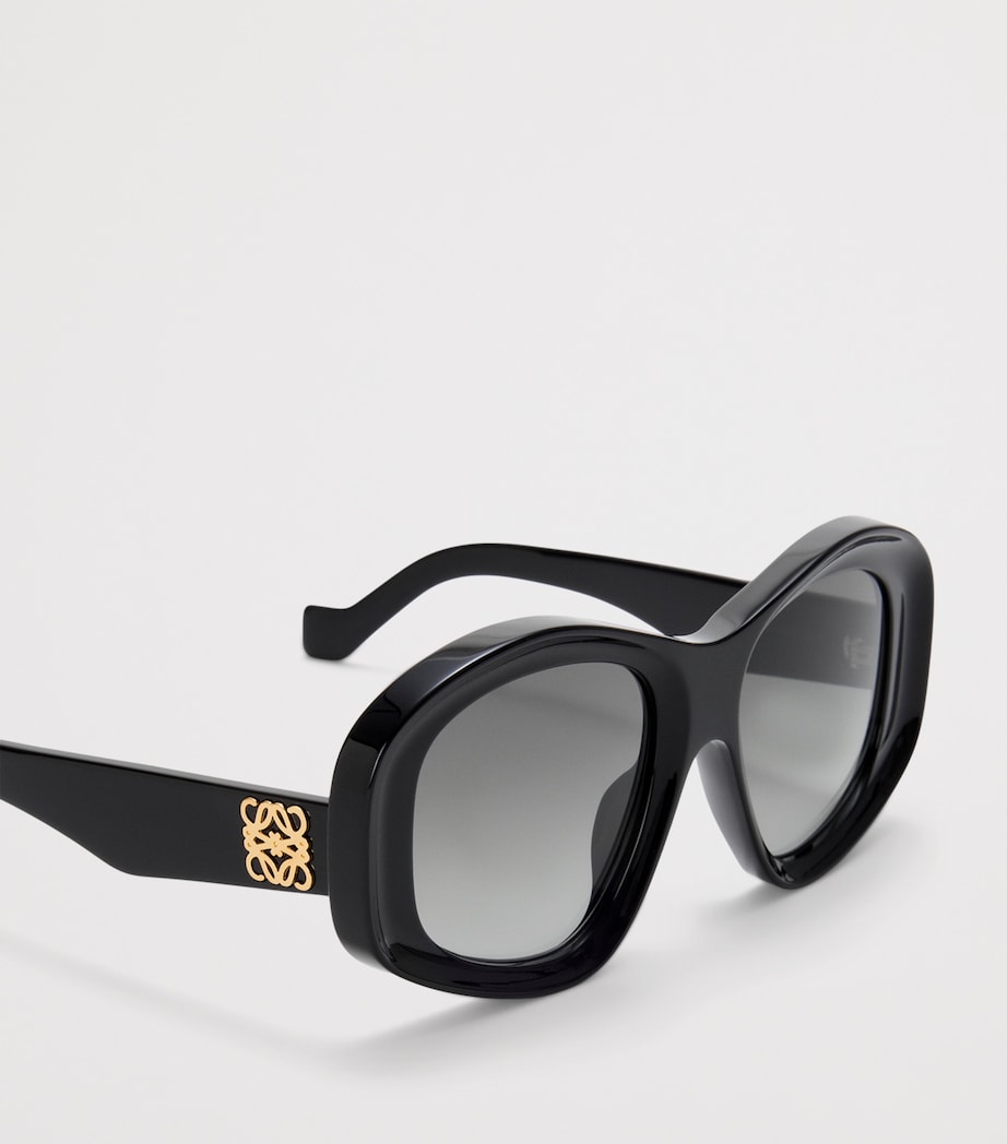 LOEWE pentagon bevelled sunglasses, UK version