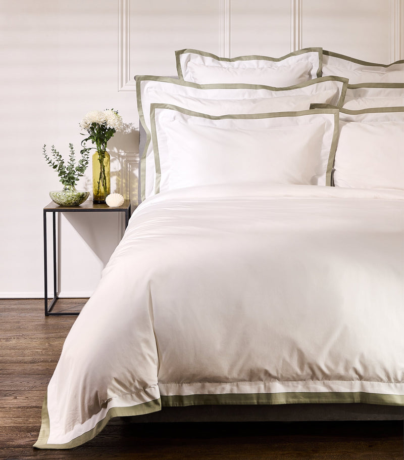 Celso De Lemos flat sheet Super King size 270cm x 300cm - British product