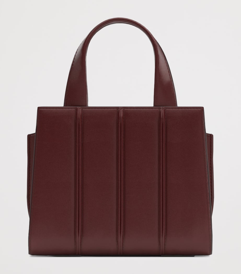 Max Mara Whitney quilted top-handle bag 20x17x9cm - British product