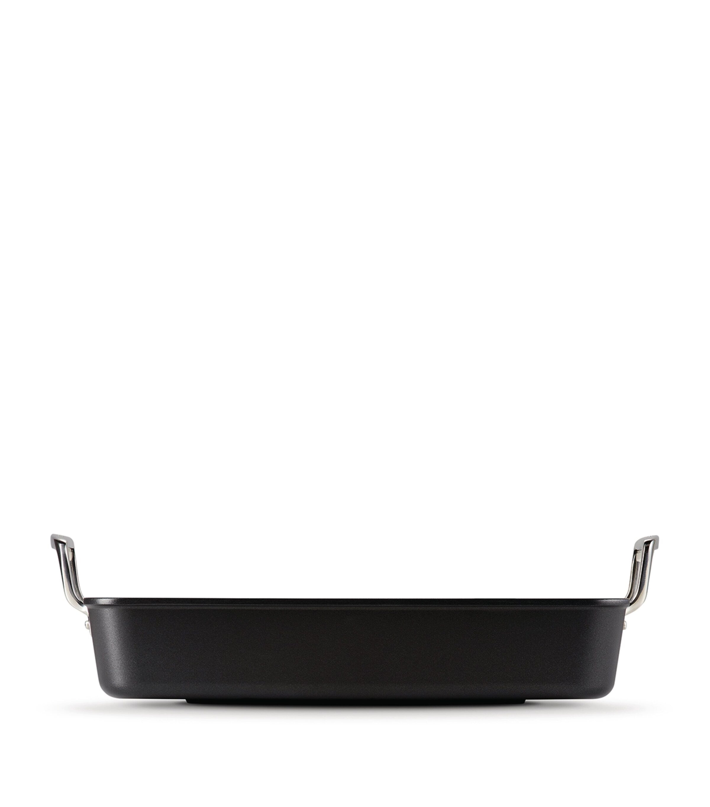 Le Creuset Toughened Non-Stick Rectangular Roaster 35cm, UK version