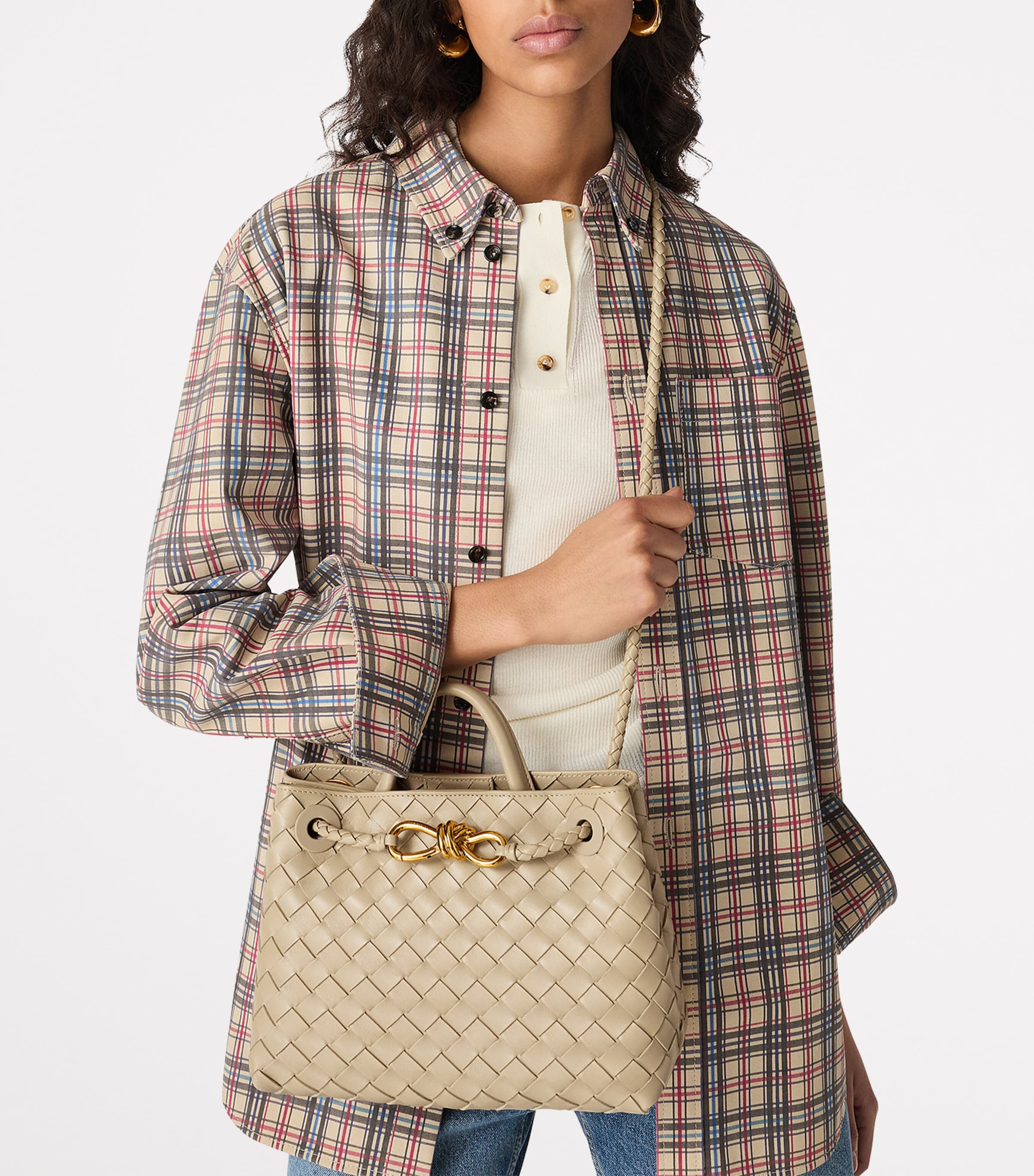 Bottega Veneta Small Andiamo Top-Handle Bag, UK version