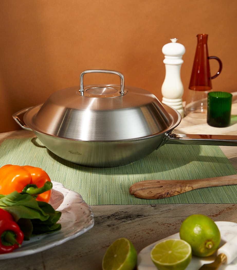 Fissler Original-Profi Handled Wok with Lid 30cm - British product