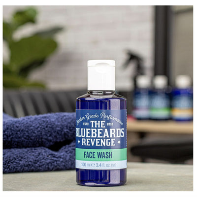 غسول وجه أصلي من The Bluebeards Revenge، منظف وجه رجالي 100 مل من Superdrug - اشترِ عبر الإنترنت من McGrocer