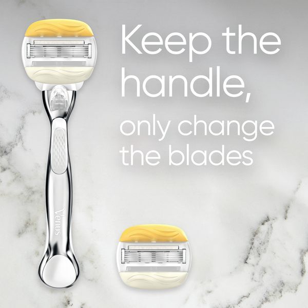 Venus Comfortglide Coconut plus Olay Razor - 3 Blades