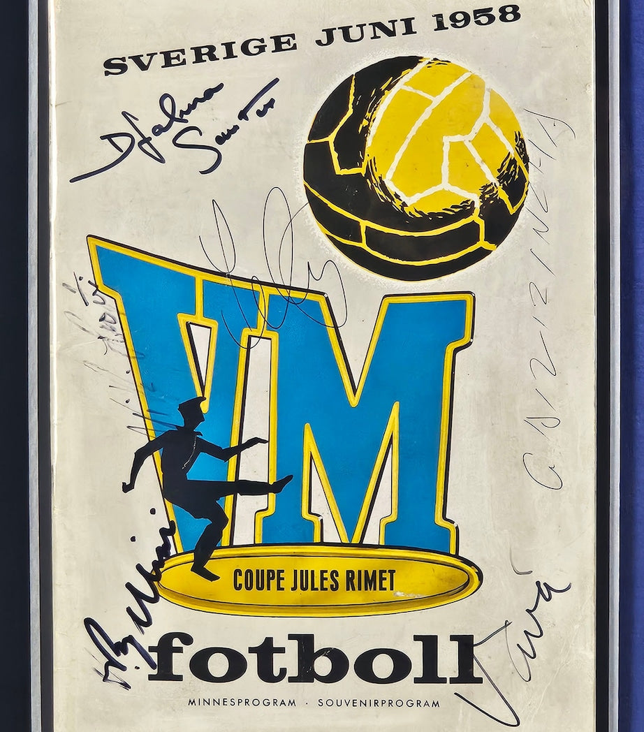 Leipzig Galleries framed Brazil 1958 World Cup signed jersey and programme display, UK version