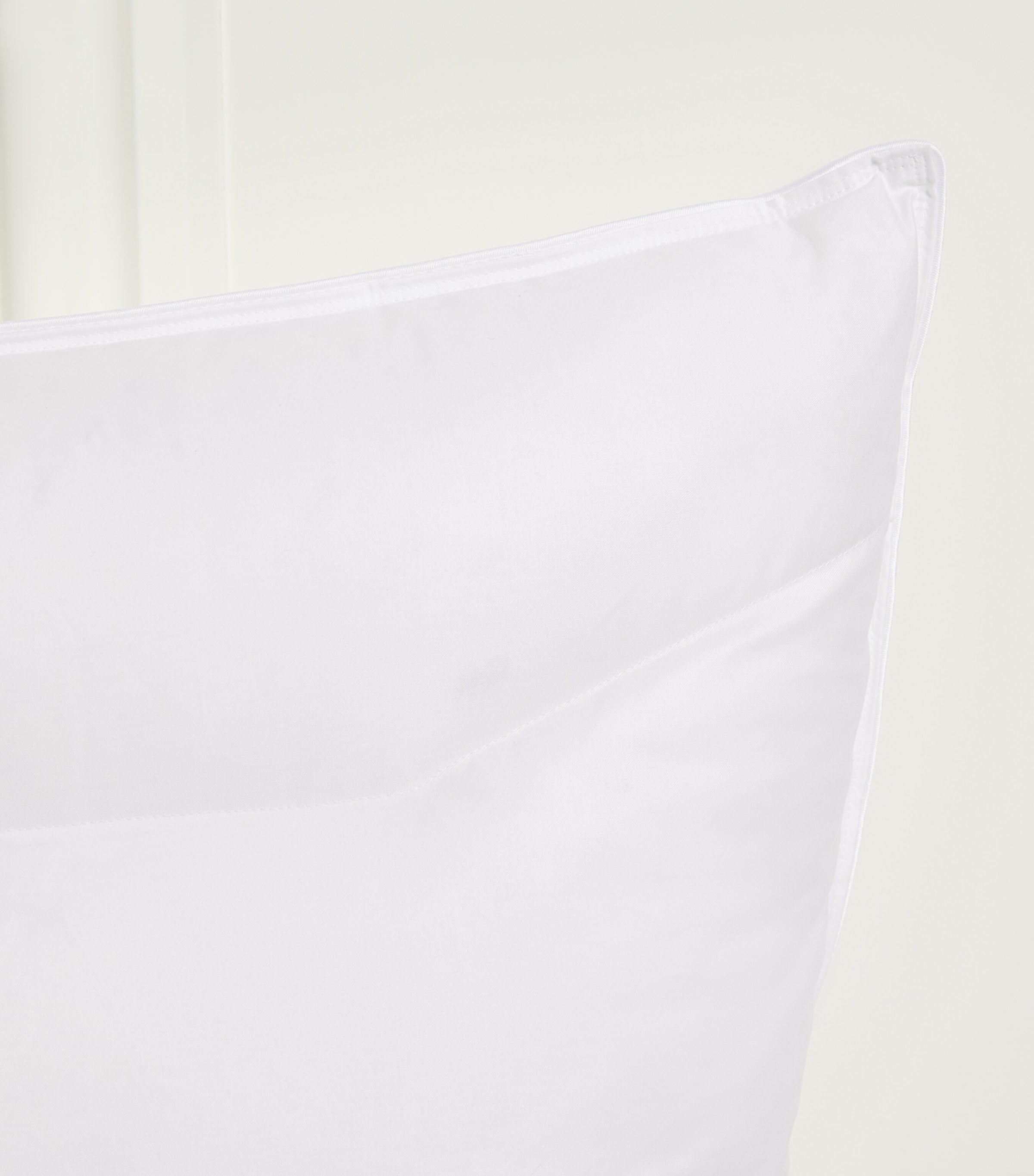 Brinkhaus Sapphire goose down pillow 50cm x 90cm - British product
