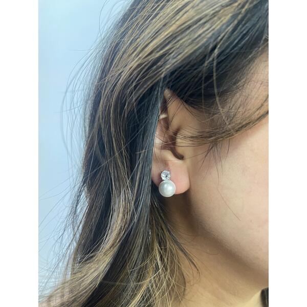 SVNX Pearl Diamante earrings in silver - British product