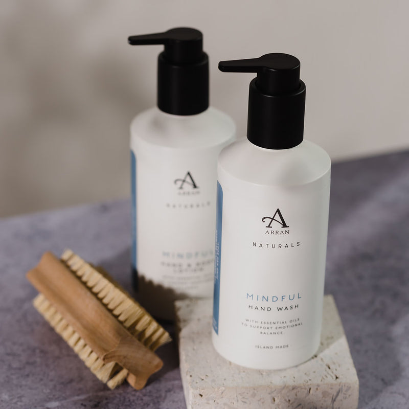 Mindful Hand Wash Lemon & Patchouli 250ml, UK version