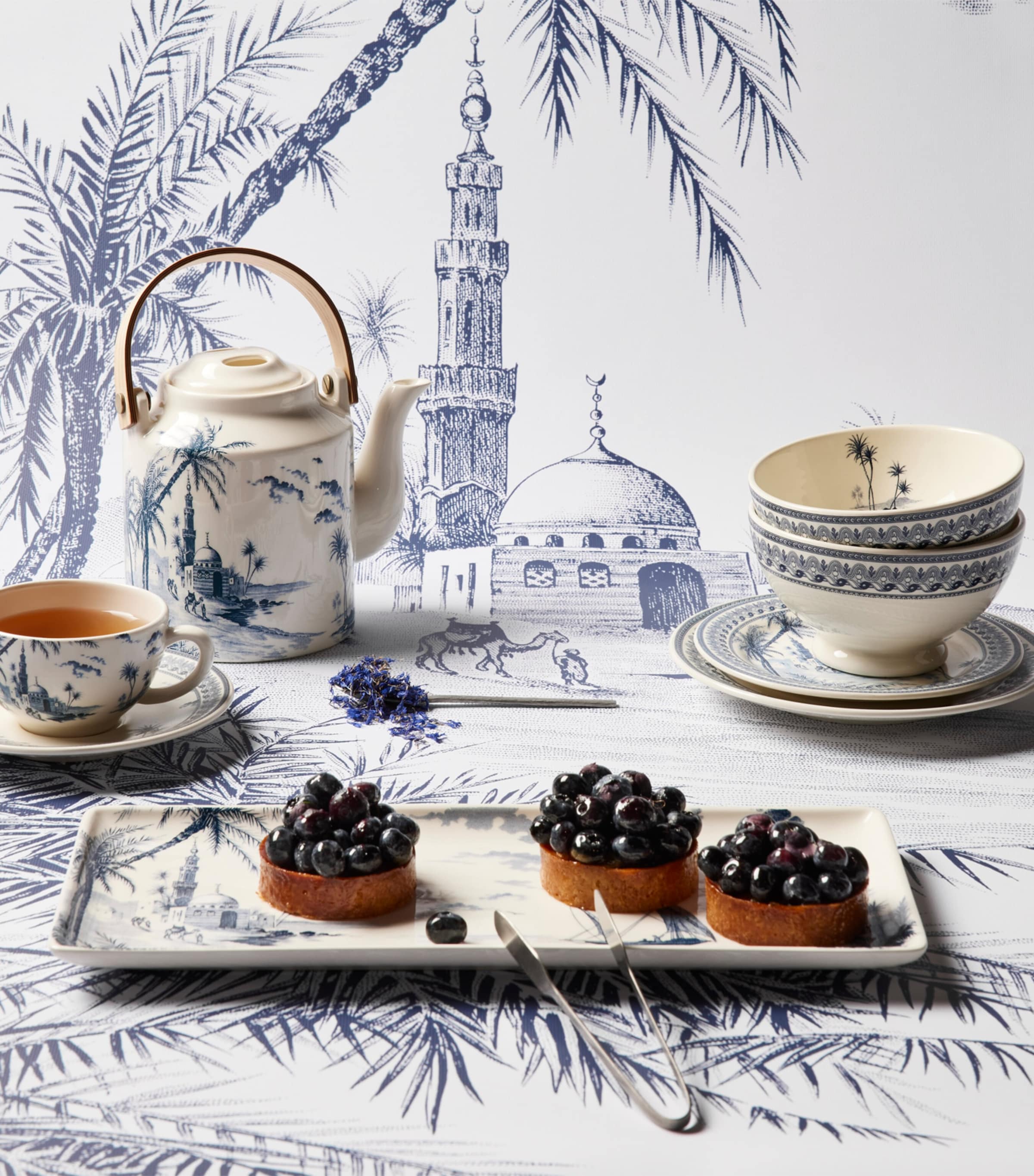 Gien Dépareillé dessert plates set of 6 ceramic, UK version