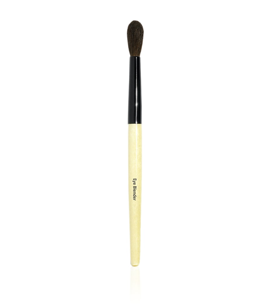 Bobbi Brown eye blender makeup brush - British product
