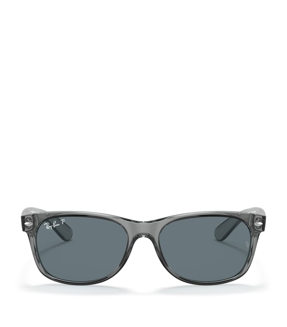 Lunettes de soleil classiques Ray-Ban New Wayfarer modèle 0RB2132 (marque britannique)