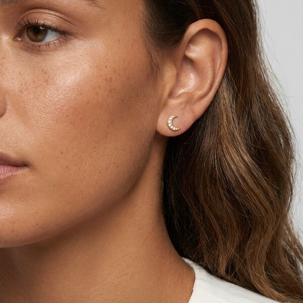 MUCHV small moon stud earrings, UK version