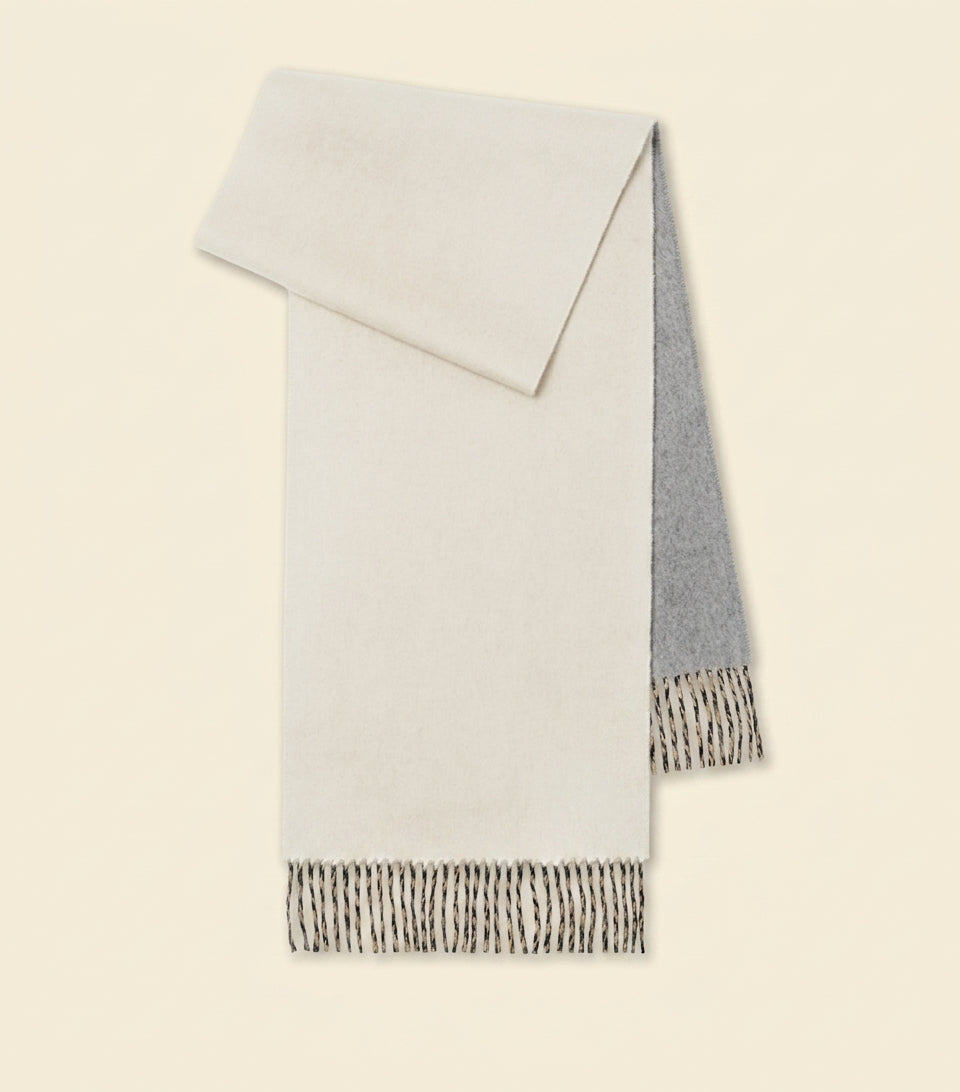 Burberry reversible cashmere scarf 168cm (British brand)