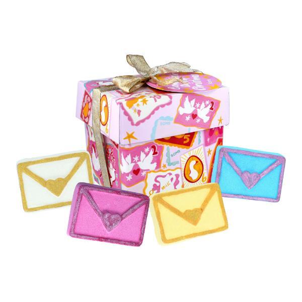 Bomb Cosmetics bath bomb gift set Christmas (British brand)