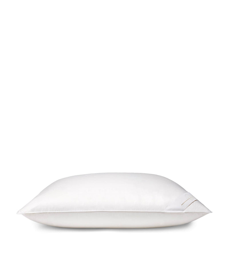 Pratesi Down Divino pillow 50cm x 75cm, imported from the UK