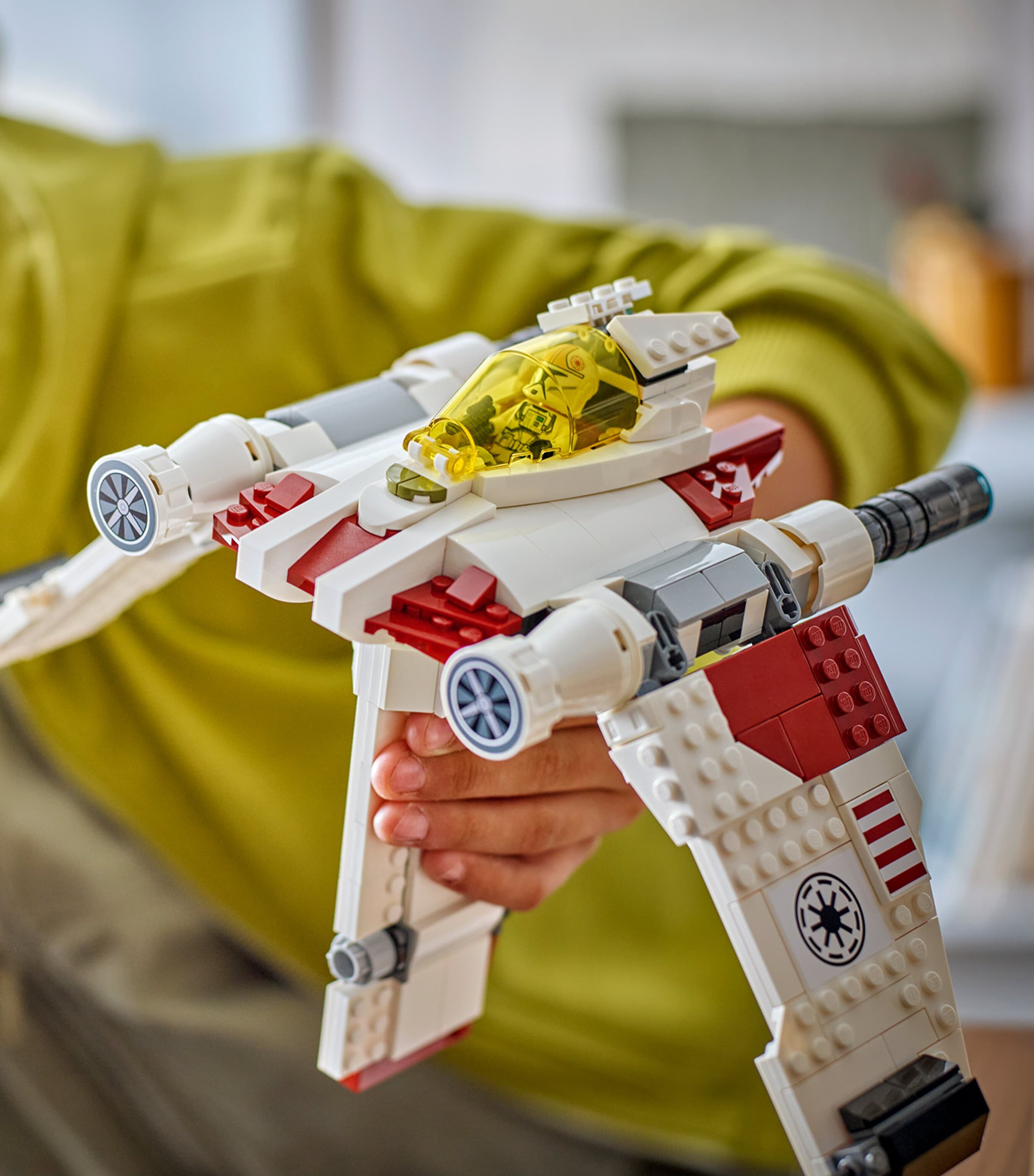 Lego Star Wars V-19 Torrent Starfighter building set, UK version