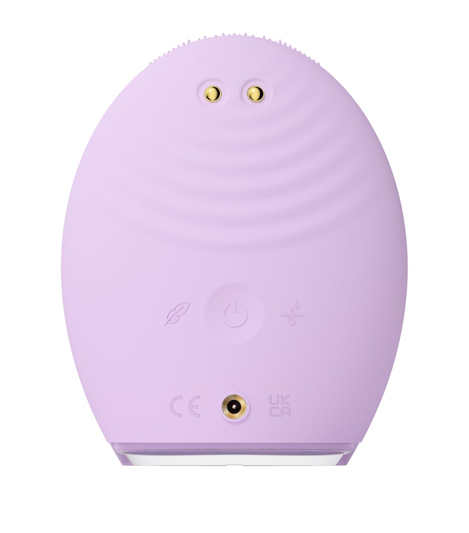 Foreo LUNA 4 Plus facial cleansing brush sensitive skin (British brand)