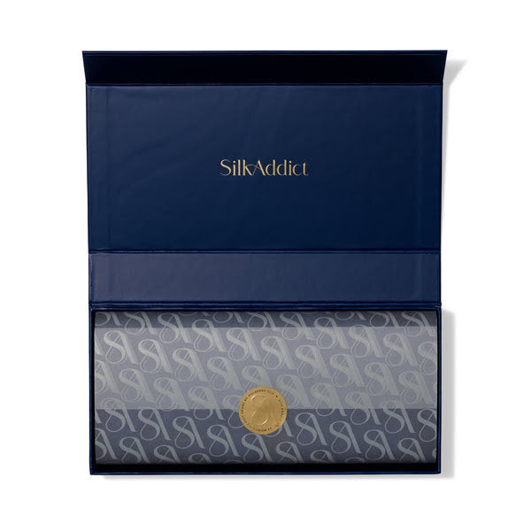 Silk Addict weighted mulberry silk sleep mask navy - British product