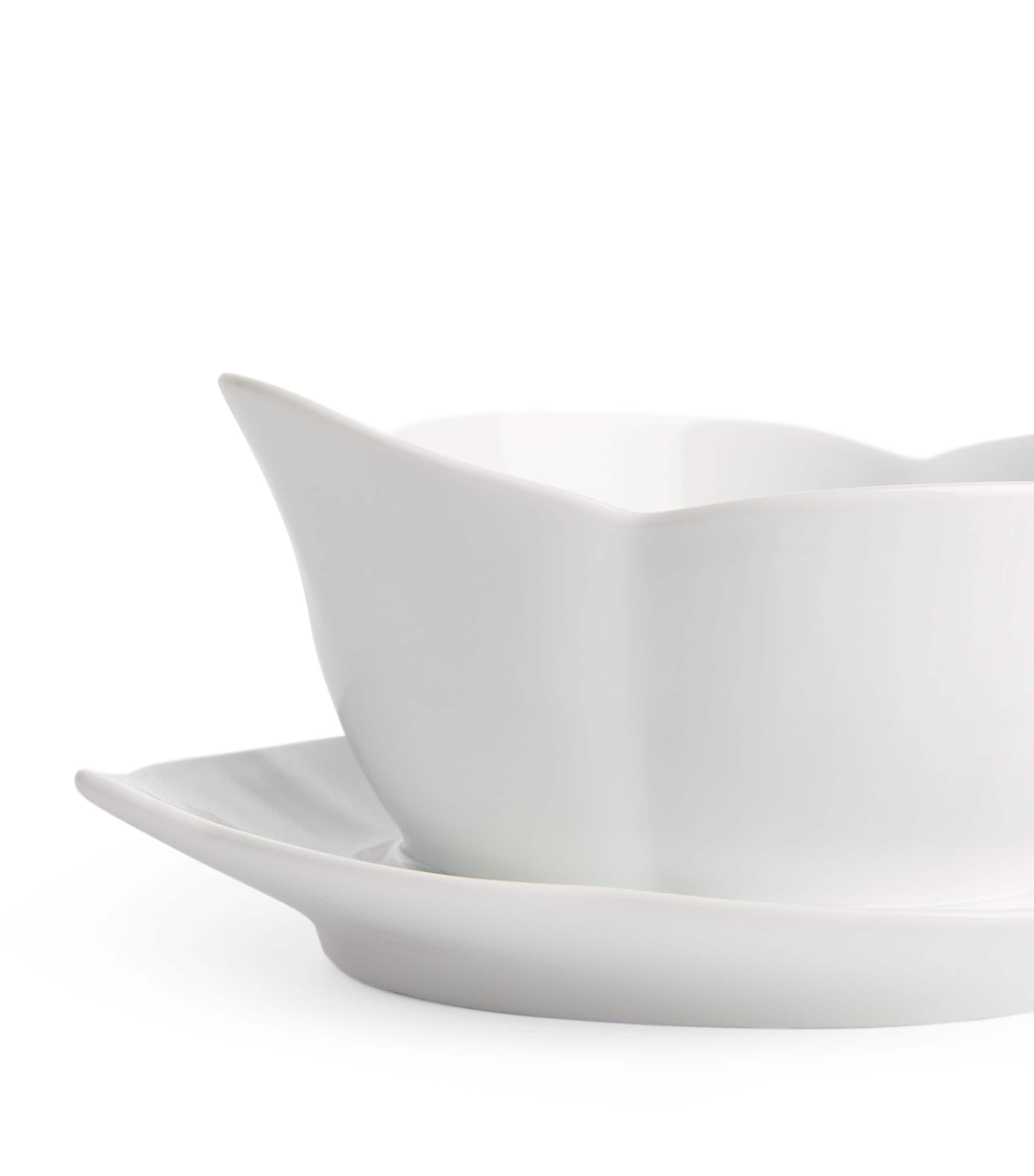Royal Copenhagen white fluted sauce boat 550ml, imported from the UK