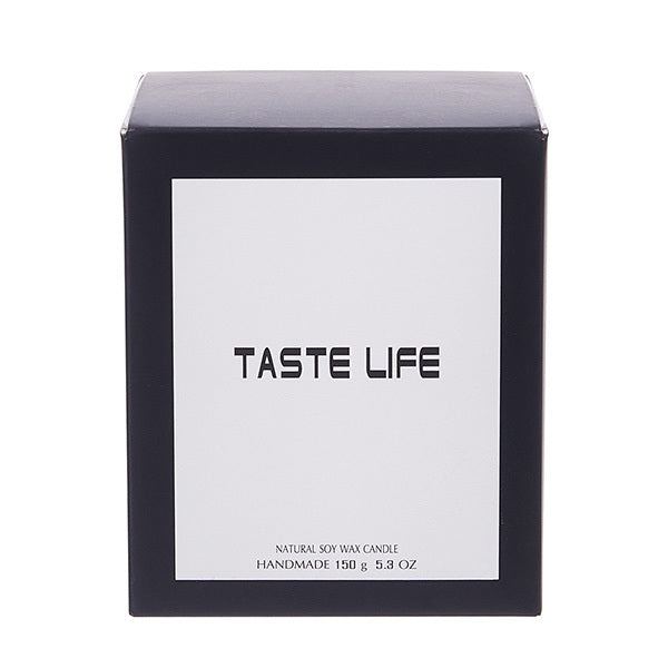 Livingandhome soy wax scented candle Sweet Mountain Spring - British product