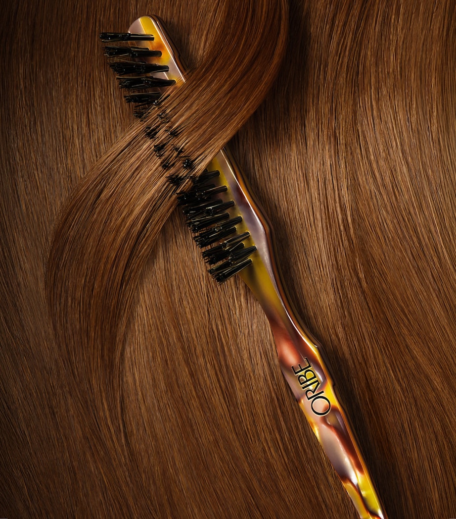 Oribe teasing brush (British brand)