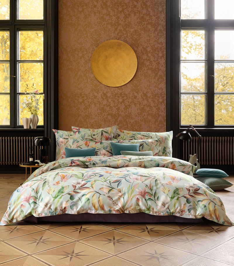 Schlossberg floral print Super King flat sheet, 280cm x 290cm (British brand)