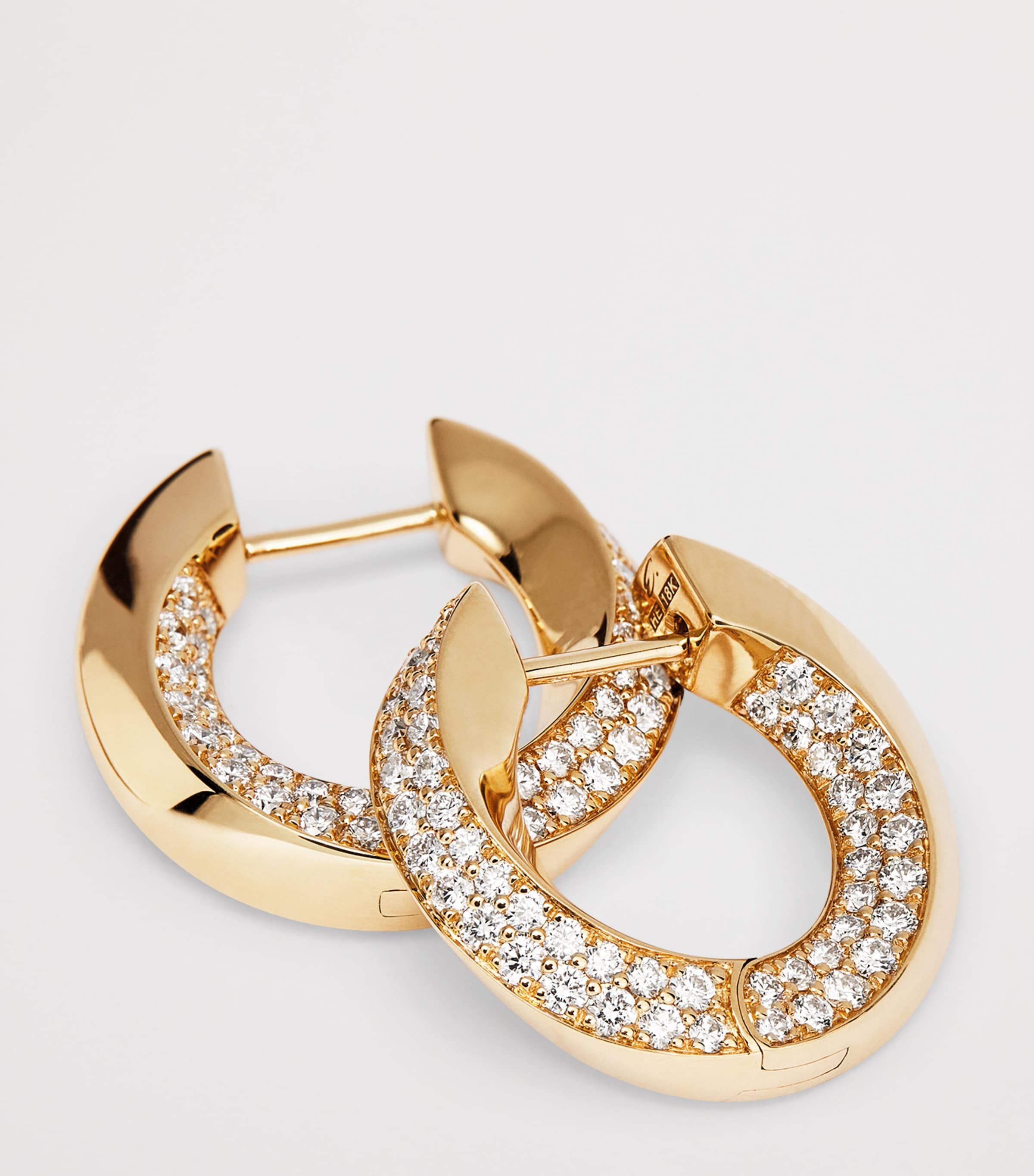 Engelbert Aurea Spira Creoles earrings in yellow gold with diamonds - British product