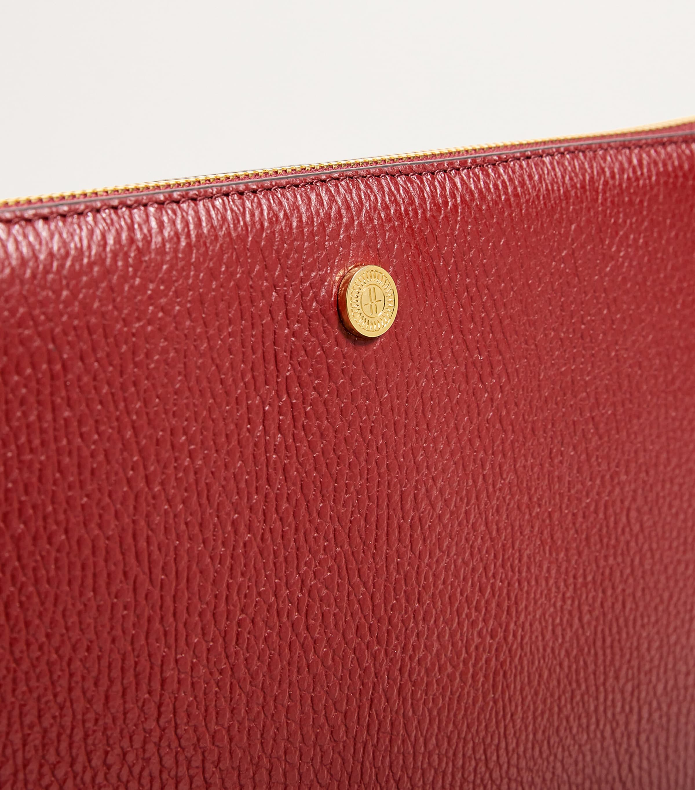 Harrods medium pebbled leather pouch - British product