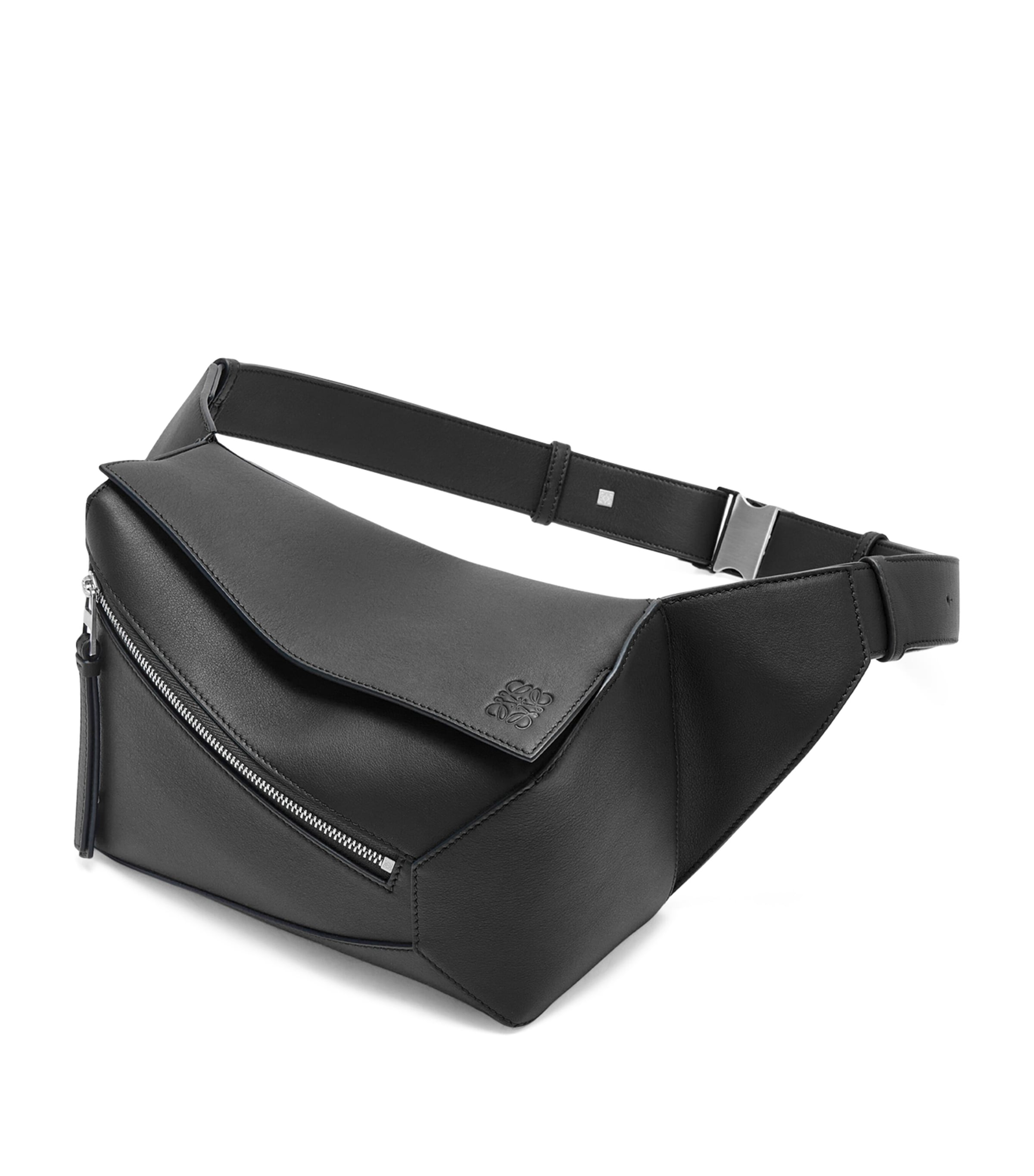 LOEWE Puzzle belt bag calfskin leather, UK version