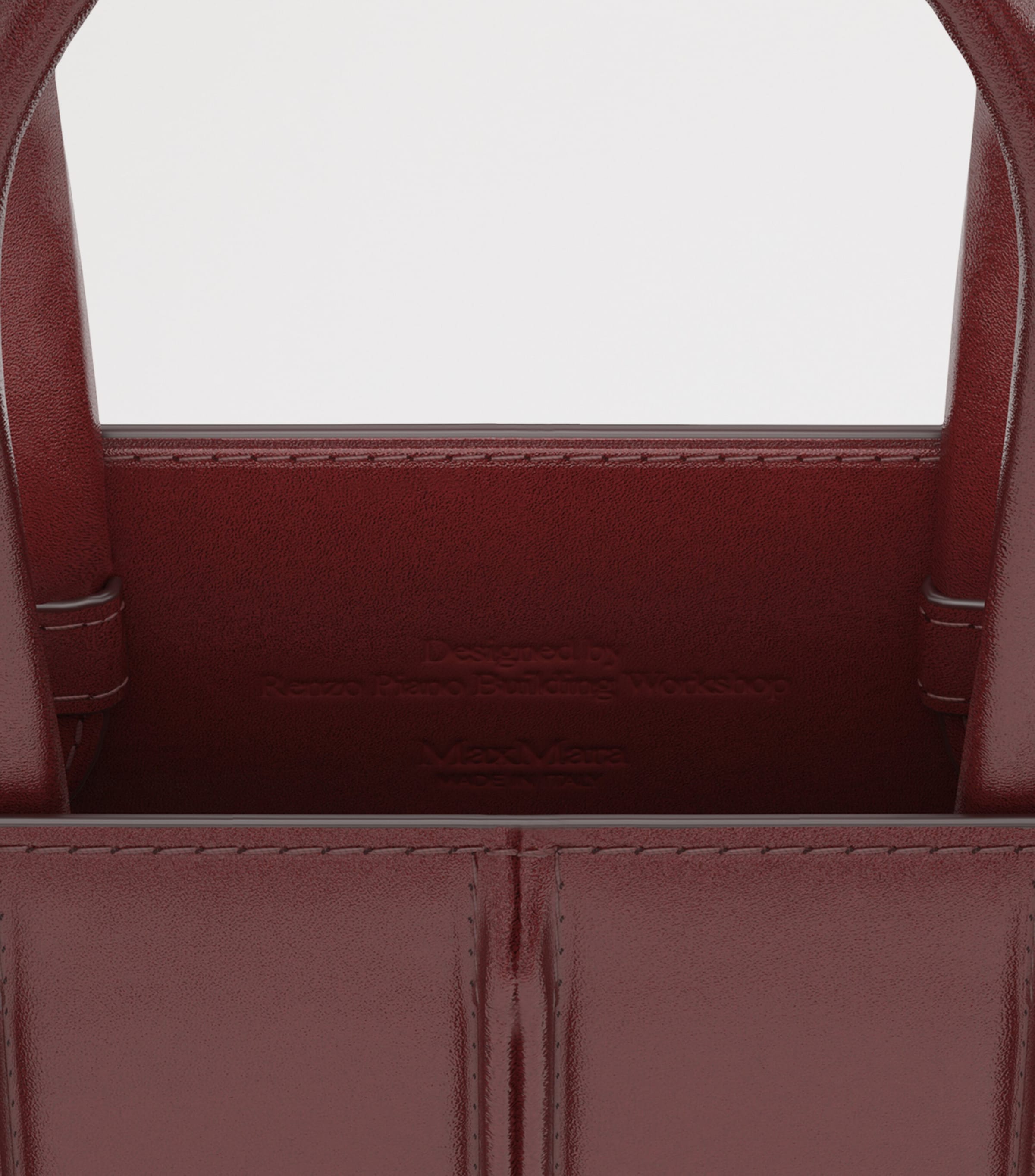 Max Mara Whitney quilted top-handle bag 20x17x9cm - British product
